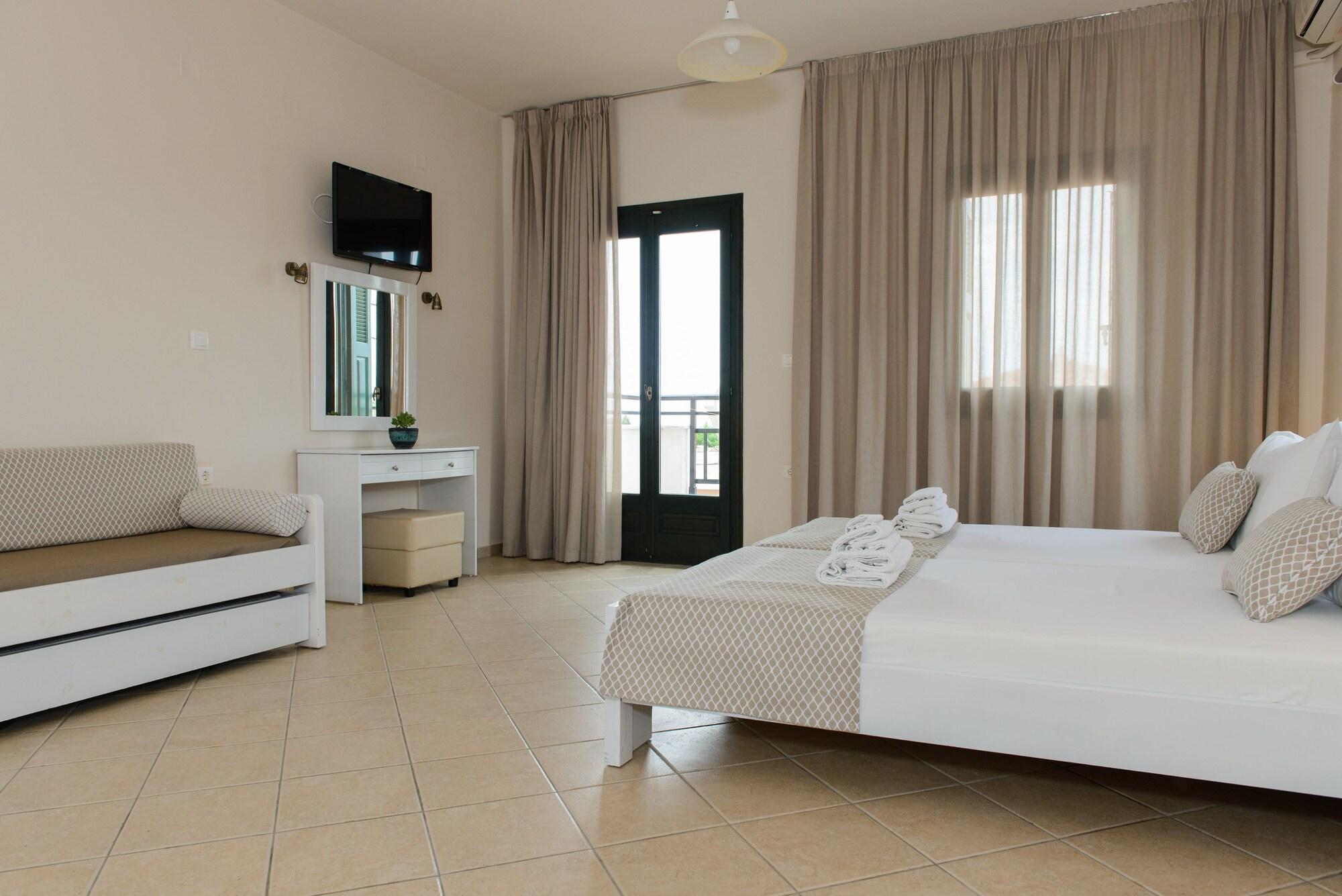 So Nice Hotel Marathókampos Екстериор снимка